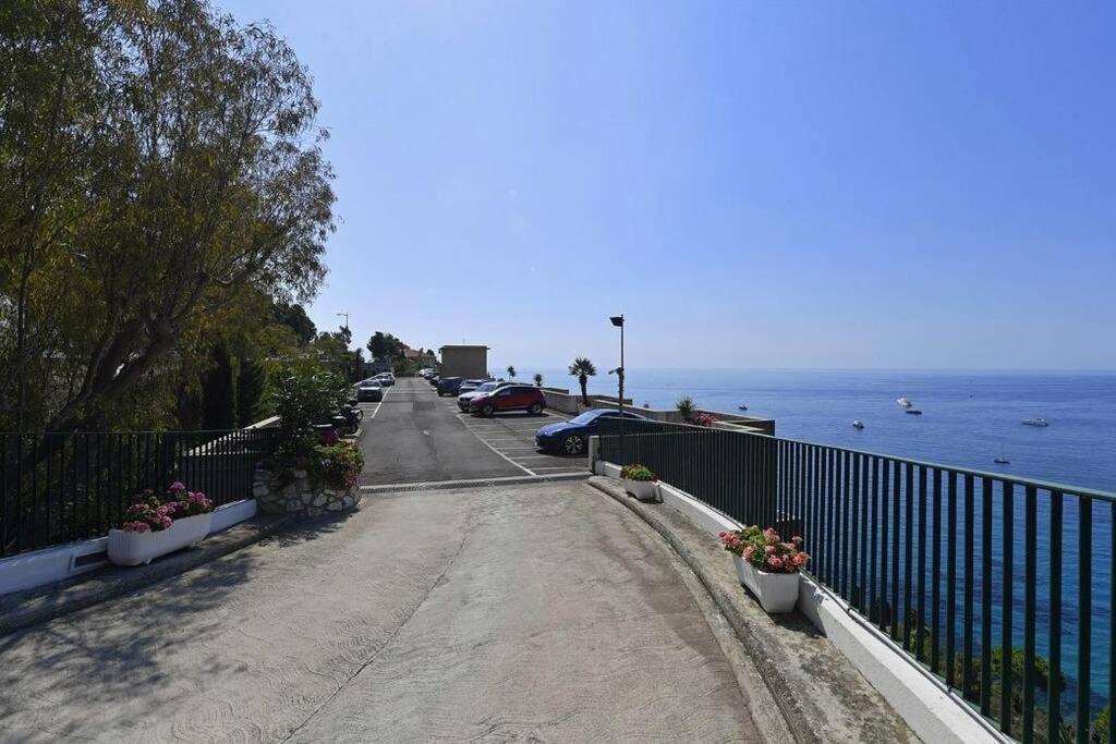 Grand Bleu, Appartamento Vista Mare E Monaco Roquebrune-Cap-Martin Luaran gambar
