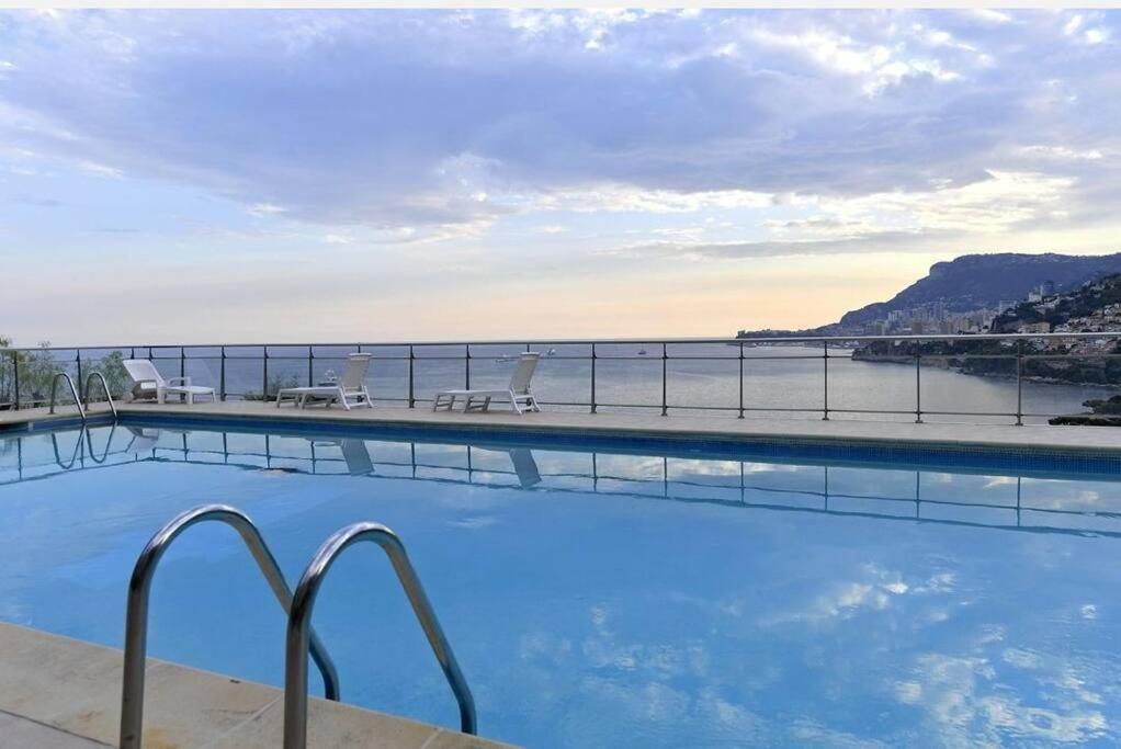 Grand Bleu, Appartamento Vista Mare E Monaco Roquebrune-Cap-Martin Luaran gambar
